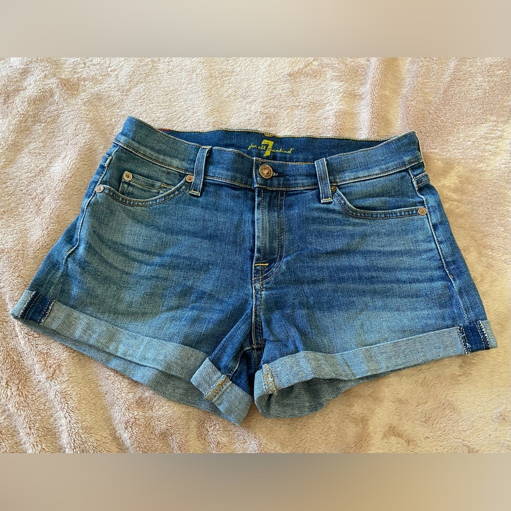 For All Mankind Roll Up Short - size 25